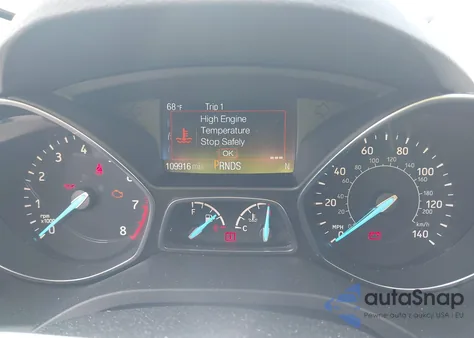 2017 Ford Escape Titanium z USA, uszkodzony, nr VIN 1FMCU0JD0HUD09406